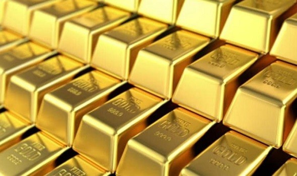 الذهب يبلغ أعلى سعر ويتخطّى ألفي دولار للمرة الأولى في التاريخ