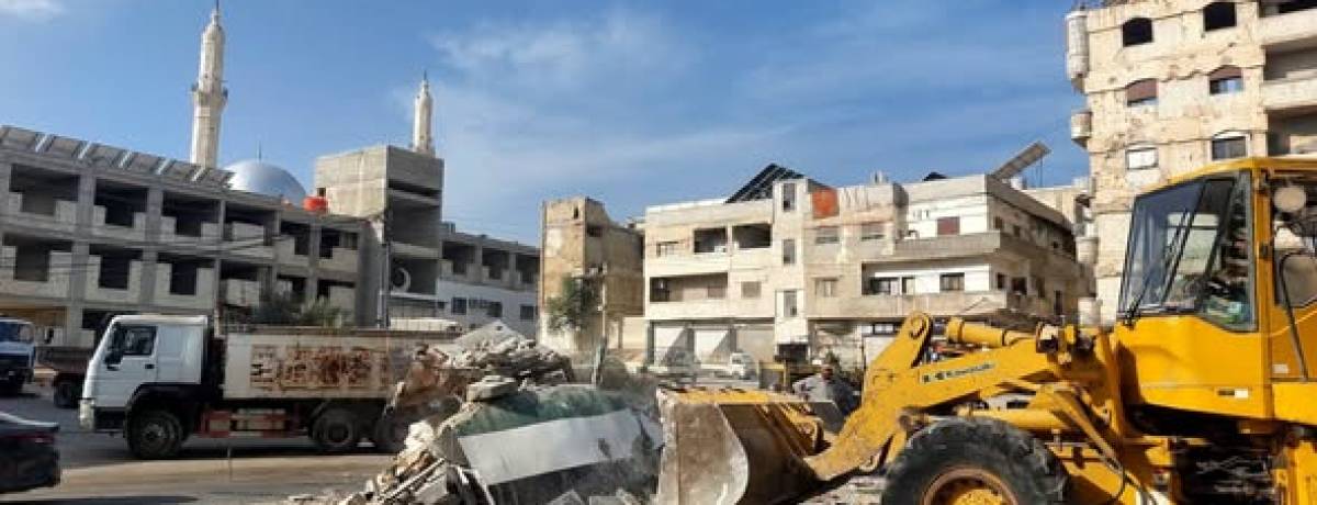 بالفيديو والمساءلة.. مجلس مدينة حمص يحيل موظفين للرقابة بعد واقعة "المخالفة المسلكية"