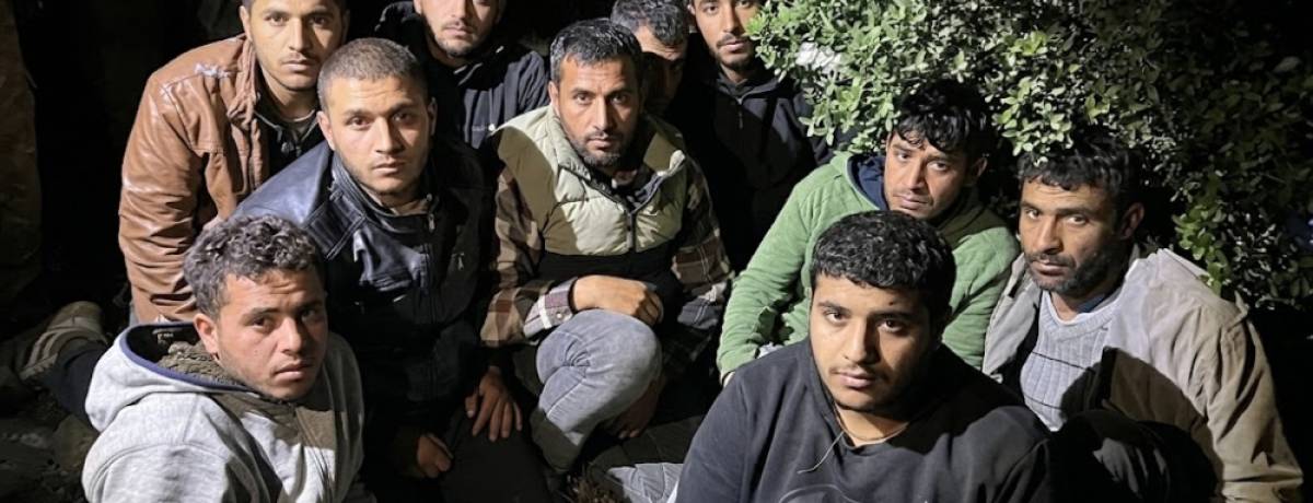 ضربة استباقية لشبكات التهريب: القبض على متسللين سوريين في أقصى جنوب تركيا
