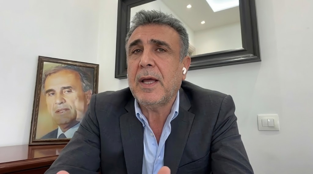 رصاصةُ المكتب المغلق: شهادة نجل غازي كنعان تُعيد فتح "الصندوق الأسود" للنظام البائد
