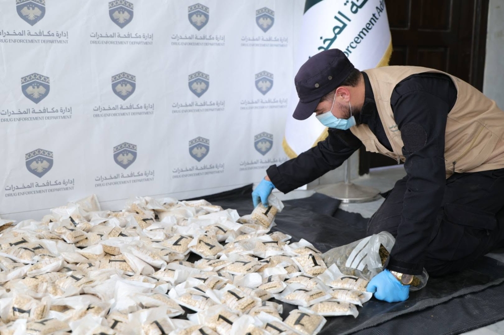 ضربة أمنية نوعية في حمص تُحبط دخول شحنة مخدرات ضخمة قادمة من لبنان