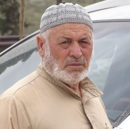 ضحية جديدة لمخلفات الحرب.. وفاة مواطن وإصابة زوجته بانهيار جدار في بلدة "حاس" جنوبي إدلب
